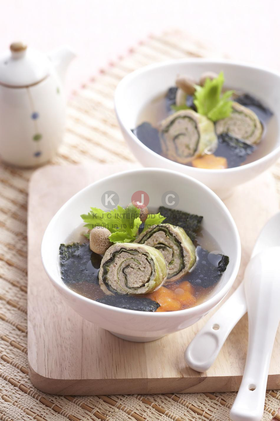 Pork Rolled Seaweed Clear Soup